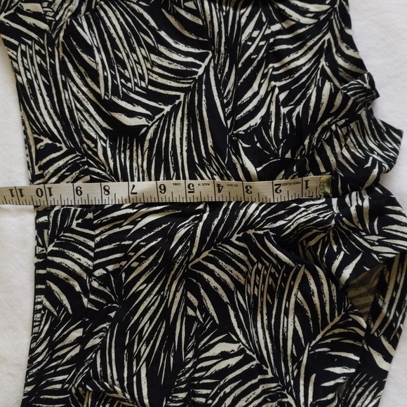 audrey & celine linen rayon blend palm print shorts size 6 - Picture 7 of 10